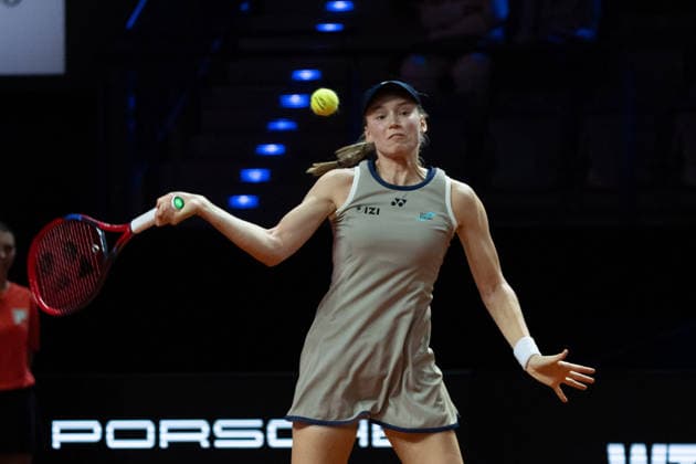 Elena Rybakina KAZ in the picture on the ball, GER, Elena Rybakina vs Leylah Fernandez, Tennis, ATP Tournament, WTA 500, Porsche Tennis Grand Prix, Quarterfinals, 15 04 2026, GER, Elena Rybakina vs Leylah Fernandez, Tennis, ATP Tournament, WTA 500, Porsche Tennis Grand Prix, Quarterfinals, 15 04 2026, Stuttgart Copyright: xEibner-Pressefoto EdwardxCheungx EP_ECG