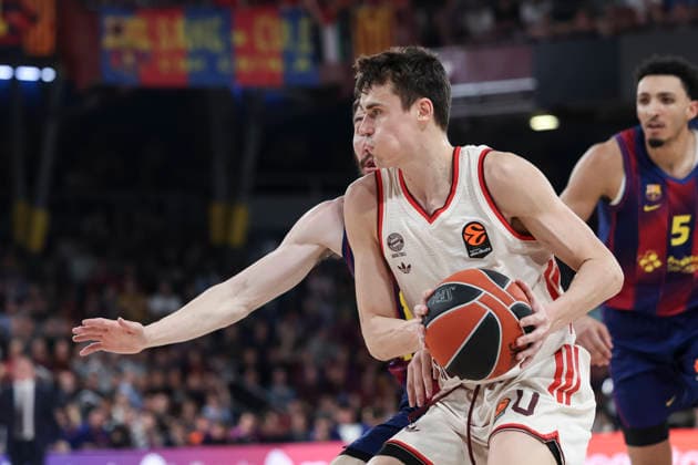 April 17, 2026, Barcelona, Barcelona, Spain: Neno Dimitrijevic of FC Bayern Munich in action during the EuroLeague Regular Season Round 38 match played between FC Barcelona, Barca and FC Bayern Munich at Palau Blaugrana on April 17, 2026 in Barcelona, Spain. Barcelona Spain - ZUMAa181 20260417_zaa_a181_275 Copyright: xJavierxBorregox