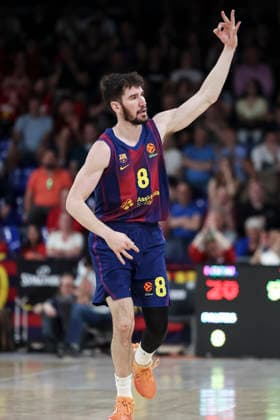 April 17, 2026, Barcelona, Barcelona, Spain: Dario Brizuela of FC Barcelona, Barca celebrates a basket during the EuroLeague Regular Season Round 38 match played between FC Barcelona and FC Bayern Munich at Palau Blaugrana on April 17, 2026 in Barcelona, Spain. Barcelona Spain - ZUMAa181 20260417_zaa_a181_269 Copyright: xJavierxBorregox