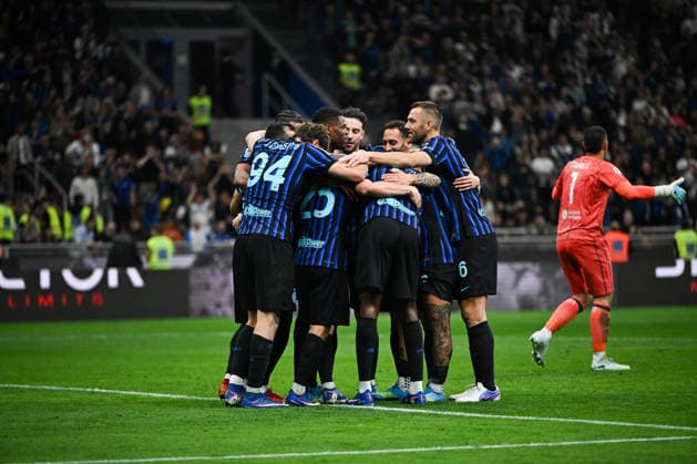 Nicolo Barella of Fc Inter celebrating after a goal during the Italian Serie A football match between Inter FC Internazionale and Cagliari Calcio on 17 of Avril 2026 at Giuseppe Meazza San Siro Siro stadium in Milan, Italy. Credit: Tiziano Ballabio  Copyright: xTizianoxBallabio IPAxSportx xipa-agency.netx xx IPA_74031067 IPA_Agency_IPA74031067