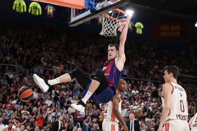 April 17, 2026, Barcelona, Barcelona, Spain: Jan Vesely of FC Barcelona, Barca in action during the EuroLeague Regular Season Round 38 match played between FC Barcelona and FC Bayern Munich at Palau Blaugrana on April 17, 2026 in Barcelona, Spain. Barcelona Spain - ZUMAa181 20260417_zaa_a181_283 Copyright: xJavierxBorregox