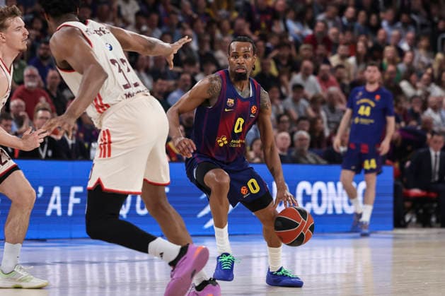 April 17, 2026, Barcelona, Barcelona, Spain: Kevin Punter of FC Barcelona, Barca in action during the EuroLeague Regular Season Round 38 match played between FC Barcelona and FC Bayern Munich at Palau Blaugrana on April 17, 2026 in Barcelona, Spain. Barcelona Spain - ZUMAa181 20260417_zaa_a181_279 Copyright: xJavierxBorregox