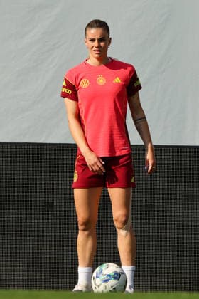 Ried im Innkreis, Austria 17 April 2026 Preparation for the womens World Cup qualifier Austria vs Germany Final training In the picture Selina Cerci Germany Copyright: HMBxMedia MadeleinexFantini