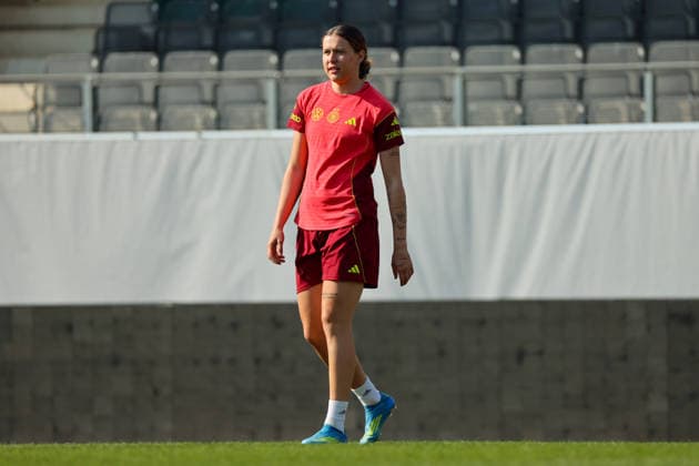 Ried im Innkreis, Austria 17 April 2026 Preparation for the Womens World Cup qualifier Austria vs Germany Final training In the picture Larissa Mühlhaus Muehlhaus Germany Copyright: HMBxMedia MadeleinexFantini