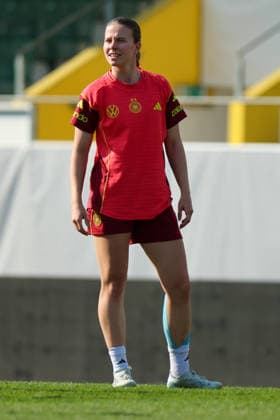 Ried im Innkreis, Austria 17 April 2026 Preparation for the womens World Cup qualifier Austria vs Germany Final training In the picture Sarah Mattner Trembleau Germany Copyright: HMBxMedia MadeleinexFantini