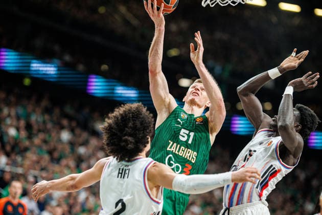 Zalgiris Kaunas and Paris Paris meet in Euroleague game in Kaunas Kaunas Kaunas Lithuania 2026 04 17, Kaunas  Copyright: xErikasxOvcarenkox