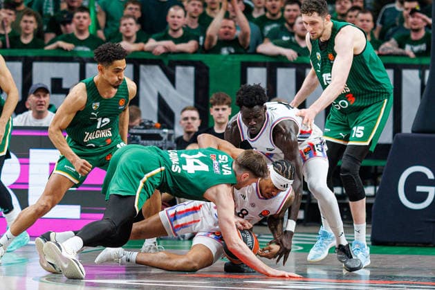 Zalgiris Kaunas and Paris Paris meet in Euroleague game in Kaunas Kaunas Kaunas Lithuania 2026 04 17, Kaunas  Copyright: xErikasxOvcarenkox