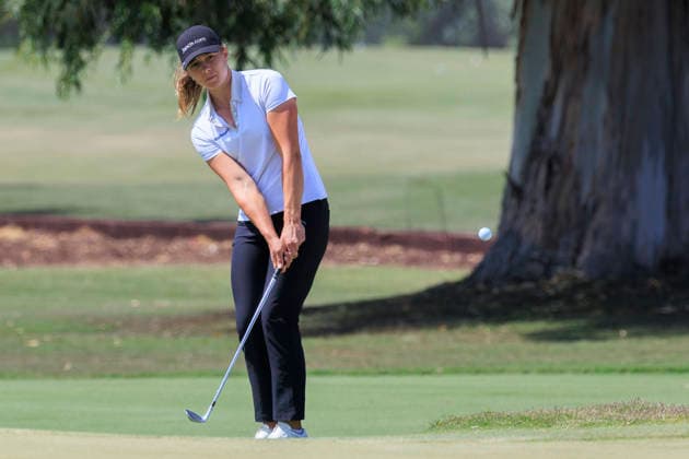 April 17, 2026, Tarzana, California, USA: Leah John chips the ball onto the 8th green during Round 2 of the 2026 JM Eagle Championship Los Angeles on Friday April 17, 2026 at the Caballero Country Club in Tarzana, California. ARIANA RUIZ PI Tarzana USA - ZUMAp124 20260417_zaa_p124_026 Copyright: xArianaxRuizx