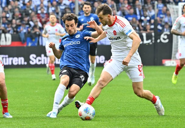 18 04 2026 Soccer Season 2025 2026 2 Soccer Bundesliga 30 Matchday DSC Arminia Bielefeld 1 FC Nuremberg FCN Club Sportfoto Zink xwoxzix DFL regulations prohibit any use of photographs as image sequences and or quasi video only for editorial use Christopher Lannert 24, Arminia Bielefeld Adam Markhiev 6, 1 FC Nuremberg FCN