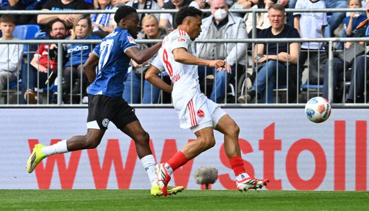 18 04 2026 Soccer Season 2025 2026 2 Soccer Bundesliga 30 Matchday DSC Arminia Bielefeld 1 FC Nuremberg FCN Club Sportfoto Zink xwoxzix DFL regulations prohibit any use of photographs as image sequences and or quasi video only for editorial use Benjamin Boakye 27, Arminia Bielefeld Henri Koudossou 8, 1 FC Nuremberg FCN