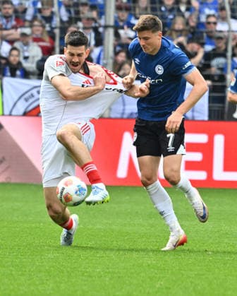 18 04 2026 Soccer Season 2025 2026 2 Soccer Bundesliga 30 Matchday DSC Arminia Bielefeld 1 FC Nürnberg FCN Club Sportfoto Zink xwoxzix DFL regulations prohibit any use of photographs as image sequences and or quasi video only for editorial use Luka Lochoshvili 24, 1 FC Nürnberg FCN Semir Telalovic 7, Arminia Bielefeld