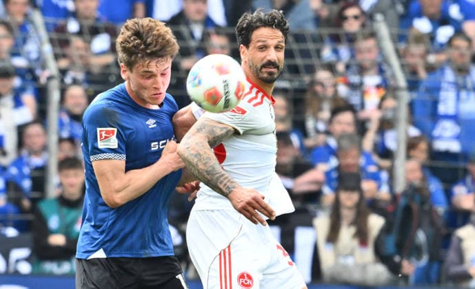 18 04 2026 Soccer Season 2025 2026 2 Soccer Bundesliga 30 Matchday DSC Arminia Bielefeld 1 FC Nuremberg FCN Club Sportfoto Zink xwoxzix DFL regulations prohibit any use of photographs as image sequences and or quasi video only for editorial use Maximilian Großer Grosser 19, Arminia Bielefeld Adriano Grimaldi 33, 1 FC Nuremberg FCN