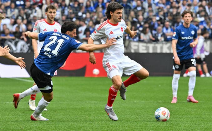 18 04 2026 Soccer Season 2025 2026 2 Soccer Bundesliga 30 Matchday DSC Arminia Bielefeld 1 FC Nürnberg FCN Club Sportfoto Zink xwoxzix DFL regulations prohibit any use of photographs as image sequences and or quasi video only for editorial use Stefano Russo 21, Arminia Bielefeld Tom Baack 5, 1 FC Nürnberg FCN