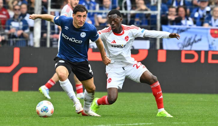 18 04 2026 Soccer Season 2025 2026 2 Soccer Bundesliga 30 Matchday DSC Arminia Bielefeld 1 FC Nuremberg FCN Club Sportfoto Zink xwoxzix DFL regulations prohibit any use of photographs as image sequences and or quasi video only for editorial use Stefano Russo 21, Arminia Bielefeld Rabby Nzingoula 22, 1 FC Nuremberg FCN