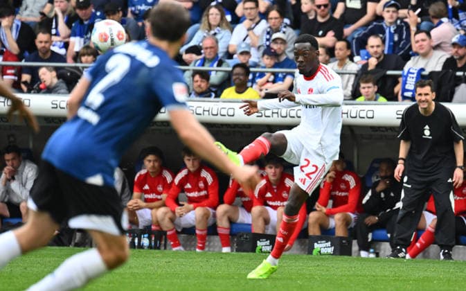 18 04 2026 Soccer Season 2025 2026 2 Soccer Bundesliga 30 Matchday DSC Arminia Bielefeld 1 FC Nürnberg FCN Club Sportfoto Zink xwoxzix DFL regulations prohibit any use of photographs as image sequences and or quasi video only for editorial use Rabby Nzingoula 22, 1 FC Nürnberg FCN