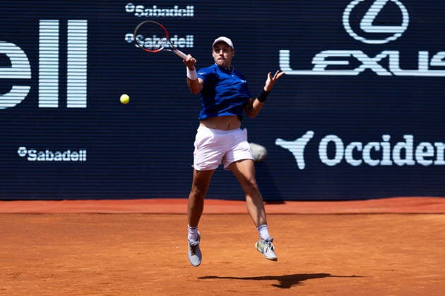 April 18, 2026, Barcelona, Barcelona, Spain: Serbian professional ATP, Tennis Herren Tour tennis player HAMAD MEDJEDOVIC (SRB) in action during the semifinals match against ANDREY RUBLEV (RUS) at the Barcelona Open Banc Sabadell ATP 500 tennis tournament at the Real Club de Tenis Barcelona on April 18, 2026 in Barcelona, Spain. Tennis 2026: Barcelona Open Banc Sabadell 2026 - ATP 500  - ZUMAs316 20260418_znp_s316_014 Copyright: xMartixSeguraxRamonedax