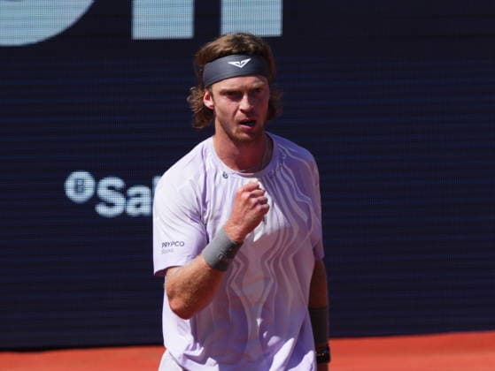 Barcelona Open Banc Sabadell 2026, Conde de Godo Trophy match, Semi-Finals, between Andrey Rublev and Hamad Medjedovic of Serbia, played at Real Club de Tenis Barcelona on April 18, 2026 in Barcelona, Spain. (Photo by Berta Barcons PRESSINPHOTO) Copyright: xBertaxBarconsx xPRESSINPHOTOx