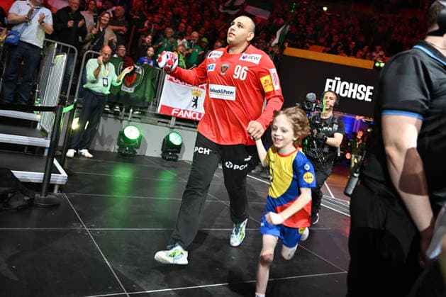 GER, Lanxess Arena Koeln, HBL, LIDL FINAL4, Men, 1 Semifinal TVB Lemgo Lippe vs Fuechse Berlin 18 04 2026, Lanxess Arena , Koeln , GER, Lanxess Arena Koeln, HBL, LIDL FINAL4, Men, 1 Semifinal TVB Lemgo Lippe vs Fuechse Berlin, in the picture run-in Fuechse Dejan Milosavljev Goalkeeper Fuechse Berlin 96 , nordphotoxGmbHx xMeuter nph00351
