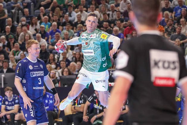 18 04 2026 ,xgox, Handball DHB Pokal 1 2 Final TBV Lemgo Lippe Füchse Berlin emspor, v l Lasse Andersson Berlin, 11 throws goal, Torschuetze, erzielt Tor, Treffer, scores the goal Koeln