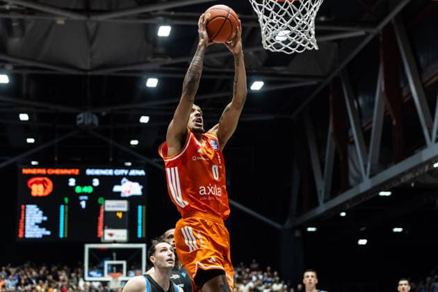 GER, easy Credit Basketball Bundesliga, 23 Spieltag, Niners Chemnitz Science City Jena 18 04 2026, Messe, Chemnitz, GER, easy Credit Basketball Bundesliga, 23 Spieltag, Niners Chemnitz Science City Jena Kevin Yebo Niners Chemnitz, 0 Foto Alexander Trienitz Chemnitz Messe Sachsen Germany