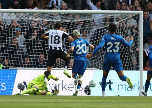 Newcastle Upon Tyne, England, 18th April 2026. Will Osula of Newcastle United shoots to score during the Newcastle United vs AFC Bournemouth Premier League match at St. James Park, Newcastle Upon Tyne. Picture credit should read: Nigel Roddis Sportimage EDITORIAL USE ONLY. No use with unauthorised audio, video, data, fixture lists, club league logos or live services. Online in-match use limited to 120 images, no video emulation. No use in betting, games or single club league player publications. SPI_036_NR_NEWC_BOUR SPI-4699-0035
