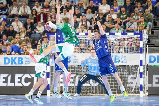 18 04 2026, xsscx, Handball, DHB Pokal Lidl Final4, TBV Lemgo Lippe Füchse Berlin, Season 2025 2026 Men, Lanxess Arena Mathias Gidsel Füchse Berlin 19 at the throw Photo xSandraxScherningxPressefotoKochx North Rhine-Westphalia Germany