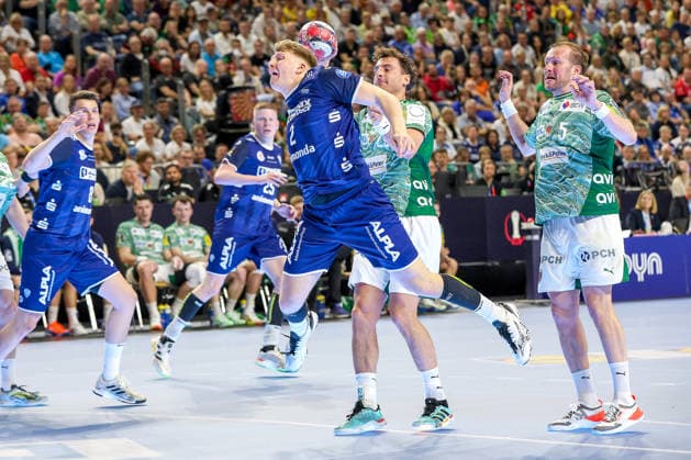 18 04 2026, xsscx, Handball, DHB Pokal Lidl Final4, TBV Lemgo Lippe Füchse Berlin, Season 2025 2026 Men, Lanxess Arena Lukas Hutecek TBV Lemgo Lippe 02 throwing Photo xSandraxScherningxPressefotoKochx North Rhine-Westphalia Germany