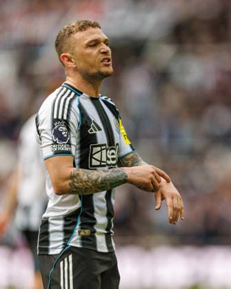 18th April 2026; St James Park, Newcastle, England; Premier League Football, Newcastle United versus Bournemouth; Kieran Trippier of Newcastle United unhappy at time taken by VAR to confirm their equalizing goal WMxSportsxMedia