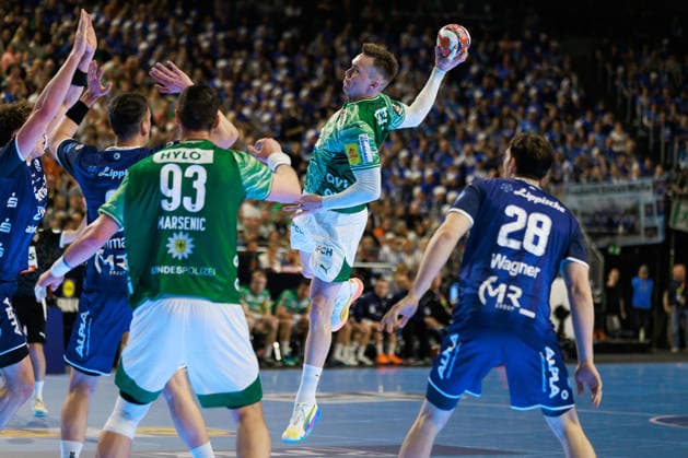 Lasse Bredekjaer ANDERSSON Fuechse Berlin, 11 scores a goal, action, goal throw GER, TBV Lemgo Lippe vs Fuechse Berlin, handball, DHB Pokal, semi-final, season 2025 2026, 18 04 2026, GER, TBV Lemgo Lippe vs Fuechse Berlin, handball, DHB Pokal, semi-final, season 2025 2026, 18 04 2026, Cologne Copyright: xEibnerxPressefoto OliverxSchmidtx EP_OST