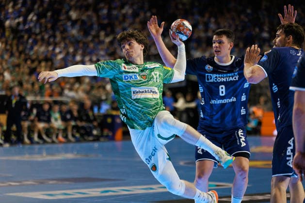 Nils LICHTLEIN Fuechse Berlin, 17 scores a goal, action, goal throw GER, TBV Lemgo Lippe vs Fuechse Berlin, handball, DHB Pokal, semi-final, 2025 2026 season, 18 04 2026, GER, TBV Lemgo Lippe vs Fuechse Berlin, handball, DHB Pokal, semi-final, 2025 2026 season, 18 04 2026, Cologne Copyright: xEibnerxPressefoto OliverxSchmidtx EP_OST