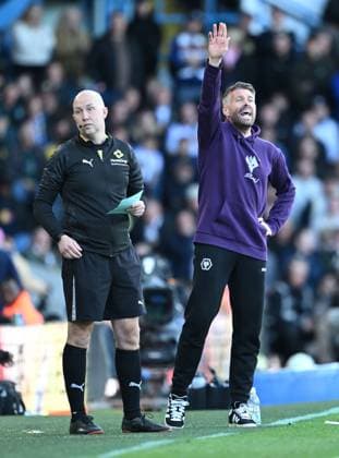 Manager Rob Edwards of Wolverhampton Wanderers Leeds United v Wolverhampton Wanderers, Premier League, Football, Elland Road, Leeds, UK - 18 Apr 2026Leeds Elland Road United Kingdom EDITORIAL USE ONLY No use with unauthorised audio, video, data, fixture lists, club league logos or live services. Online in-match use limited to 120 images, no video emulation. No use in betting, games or single club league player publications. Copyright: xGreigxCowie Shutterstockx 16832140bf