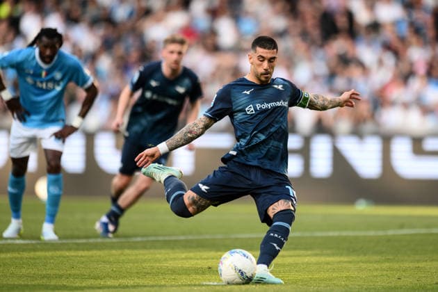 Ni Napoli 18 04 2026 - campionato di calcio serie A Napoli-Lazio foto Nicola Ianuale Image nella foto: rigore Mattia Zaccagni 