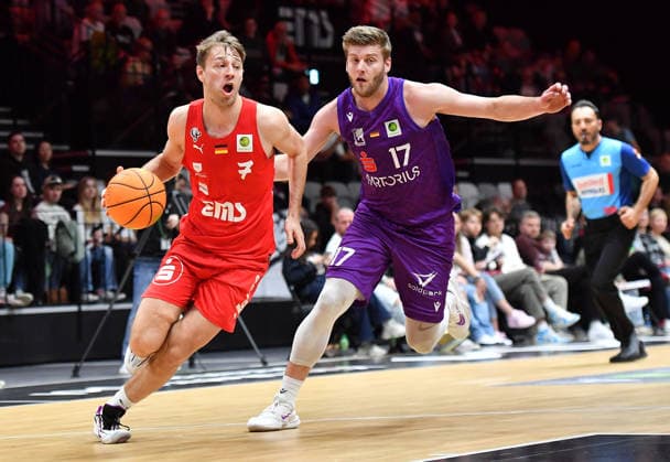 18 04 2026 Basketball Season 2025 2026 2 Bundesliga Pro A 12 Matchday Nuremberg Falcons Basketball Club NBC BG Göttingen OGo xogox Christian Feneberg 7, Nuremberg Falcons BC NBC Mathis Mönninghoff 17, BG Göttingen