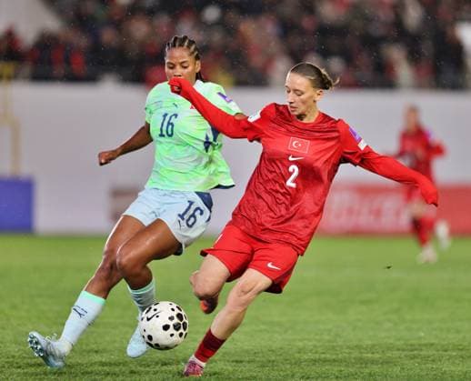 Turkiye v Switzerland - 2027 FIFA Women s World Cup European Qualifiers SINOP, TURKIYE - APRIL 18: Meryem Kucukbirinci (2) of Turkiye Women s National Football Team competes against Aurelie Csillag (16) of Switzerland Women s National Football Team in the 2027 FIFA Women s World Cup European Qualifiers League B Group 2 match at Sinop City Stadium, on April 18, 2026, in Sinop, Turkiye. Veysel Altun Anadolu Sinop Turkey. Editorial use only. Please get in touch for any other usage.  Copyright: x2026xAnadoluxVeyselxAltunx