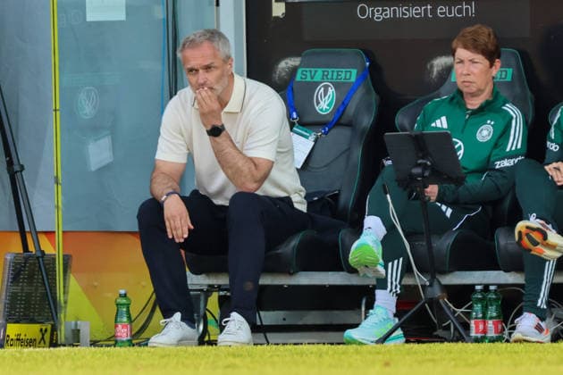 Ried im Innkreis, Austria 18 April 2026 Womens World Cup qualifier Austria vs Germany International match In the picture national coach Christian Wück Wueck Germany Copyright: HMBxMedia MadeleinexFantini