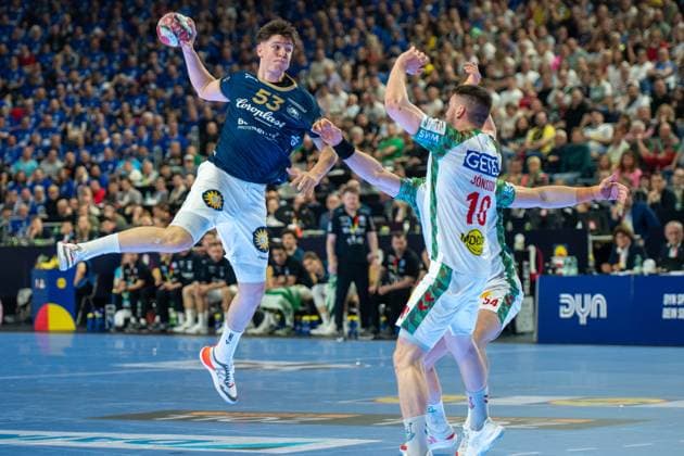 Soeren Steinhaus, Backroom Bergischer Handball Club 06 53 , Bergischer HC SC Magdeburg, DHB Pokal Maenner, Herren, 5 Spieltag, Halbfinale, Daikin HBL, Lidl Final 4, 18 04 2026 Köln NRW Germany Copyright: xkolbert-press MartinxWdziecznyx