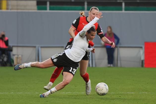 18 04 2026, Ried im Innkreis, AUT, On the road in Upper Austria, Soccer, FIFA World Cup Qualification Women, Austria vs. Germany, in the picture Sydney Lohmann,