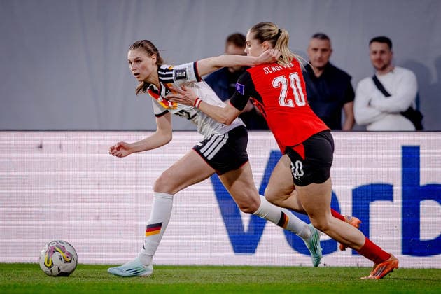 AUSTRIA - GERMANY WOMEN Louise Schoffel of Austria and Austria Wien and Jule Brand of Germany and Olympique Lyon during the league phase of 2027 FIFA Women s World Cup European Qualifiers League A football match between Austria and Germany. Josko Arena, Ried im Innkreis, Austria, April 18, 2026. Photo by Branislav Racko Copyright: xx 080A4515