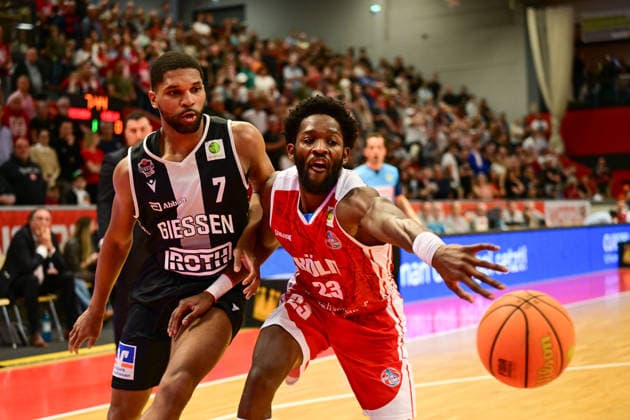 Kyle Castlin, Michael Miller 2 Bundesliga Pro A, 32 Matchday, 46ers, Basketball, Basketball season 2025 2026, BBL, Cologne in red, Germany, Giessen 46ers RheinStars Cologne, Giessen in black, Men, Men
