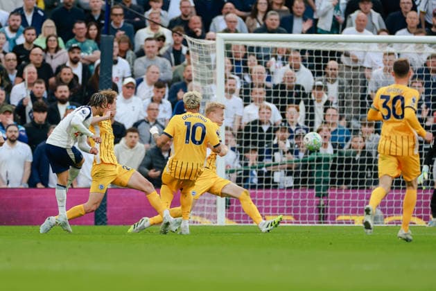 Premier League 2025 26 Tottenham Hotspur v Brighton and Hove Albion Tottenham Hotspur Stadium 18.04.2026 Xavi Simons of Tottenham Hotspur scores 2-1 Premier League 2025 26 Tottenham Hotspur v Brighton and Hove Albion Tottenham Hotspur Stadium 18.04.2026 Photograph By Marc Aspland The Times  Copyright: xMarcxAsplandx NINTCHDBPICT001074498348