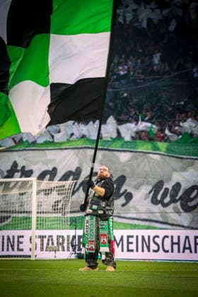 Germany Soccer 2 Bundesliga 2025 2026, Matchday 30 Hannover 96 vs SC Paderborn 07 Heinz von Heiden Arena Stadion Hannover Spectators, fans, stands, flag, banner, choreography, fan choreography, Hannover Copyright: xAymanxAlahmedx