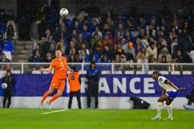 AUXERRE , 18-04-2026 , Stade de l Abbe-Deschamps , Season 2025 2026 , UEFA worldcup qualification football , match between France and The Netherlands (women) , picture shows Netherlands player Janou Levels France - Netherlands (women)  x203134277x Copyright: