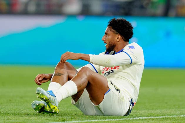 AS Roma v Atalanta BC - Serie A Enilive Ederson of Atalanta BC looks dejected during the serie Serie A Enilive match between AS Roma and Atalanta BC at Stadio Olimpico on April 18, 2026 in Rome, Italy Rome Stadio Olimpico Lazio Italy Copyright: xGiuseppexMaffiax 260418_SerieA_Roma-Atalanta_GM_07483