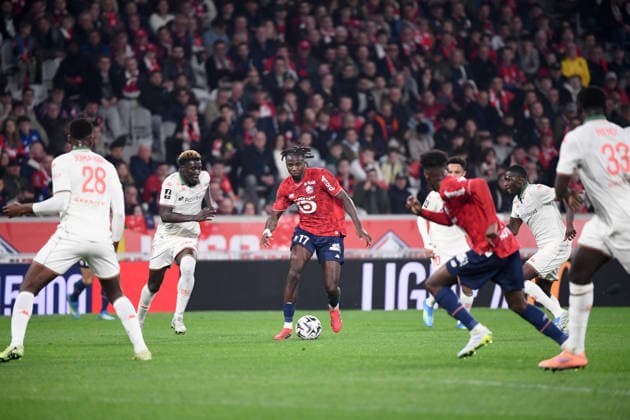 Lille OSC v OGC Nice - Ligue 1 McDonald s 2025 2026 17 Ngalayel Ngal ayel MUKAU (losc) during the Ligue 1 McDonald s match between Lille OSC and OGC Nice at Stade Pierre Mauroy on April 18, 2026 in Lille, France. Lille France  Copyright: xFEPx 776348359