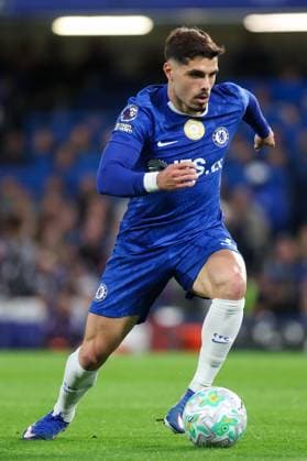Pedro Neto of Chelsea runs with the ball Chelsea v Manchester United, ManU Football, Premier League, Stamford Bridge, London, UK - 18 04 2026 EDITORIAL USE ONLY No use with unauthorised audio, video, data, fixture lists, club league logos or live services. Online in-match use limited to 120 images, no video emulation. No use in betting, games or single club league player publications. Copyright: xAnthonyxHanc Shutterstockx 16835348az