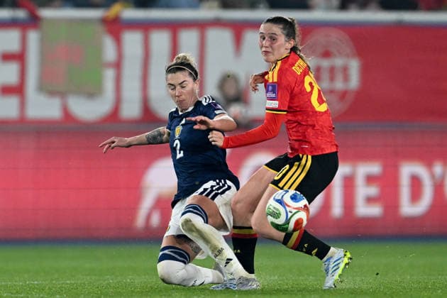20260418 BELGIUM VS SCOTLAND Nicola Docherty (2) of Scotland fighting for the ball with Marie Detruyer (20) of Belgium during a women football game between the national teams of Belgium, called the Red Flames and Scotland on the 4th matchday in the league phase of the Uefa Womens Qualifiers, on Saturday 18 April 2026 in Leuven , BELGIUM . Photo Sportpix David Catry Leuven BELGIUM  Copyright: xDavidxCatryx 20260418DC2_4309