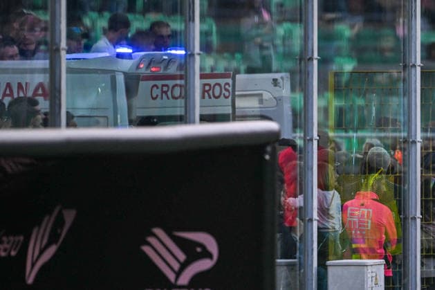 CALCIO - Serie B - Palermo FC vs Cesena FC Jonathan Klinsmann (Cesena F.C.) leaves the field after a trauma during the Italian Serie BKT match between Palermo F.C. vs Cesena F.C, 18th April 2026 at the Renzo Barbera stadium in Palermo, Italy Palermo Italy  Copyright: xIPAxSport ABACAx