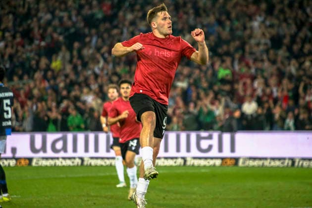 Germany Soccer 2 Bundesliga 2025 2026, Matchday 30 Hannover 96 vs SC Paderborn 07 Heinz von Heiden Arena Stadion Hannover Goal and goal celebration for Benjamin Källman Benjamin Kallman Hannover 96, 9 Hannover Copyright: xAymanxAlahmedx