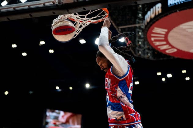 Harlem Globetrotters show in Milano during Harlem Globetrotters 100Years Italian Tour 2026, Events in Milano, Italy, April 18 2026  Copyright: xSaraxAngelica IPAxSportx xipa-agency.netx xx IPA_74059555 IPA_Agency_IPA74059555
