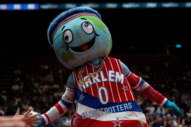 Harlem Globetrotters show in Milano during Harlem Globetrotters 100Years Italian Tour 2026, Events in Milano, Italy, April 18 2026  Copyright: xSaraxAngelica IPAxSportx xipa-agency.netx xx IPA_74059590 IPA_Agency_IPA74059590